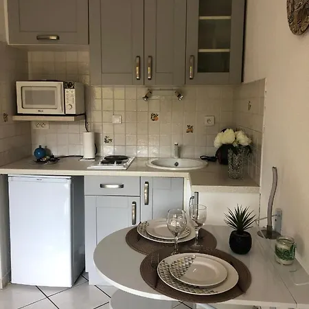 Apartment Center *